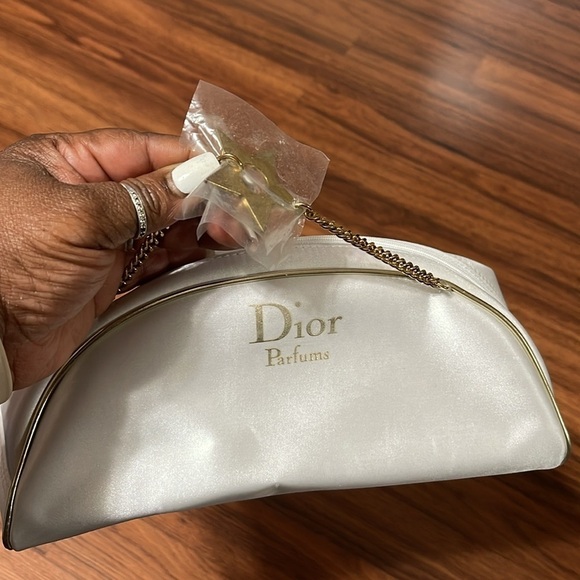 DIOR parfums white fabric bag - Picture 1 of 5
